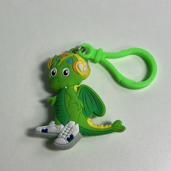 2022-2023 Kids Heart Challenge Prize Keychain Clip MARLEY Green Dragon - Picture 1 of 3